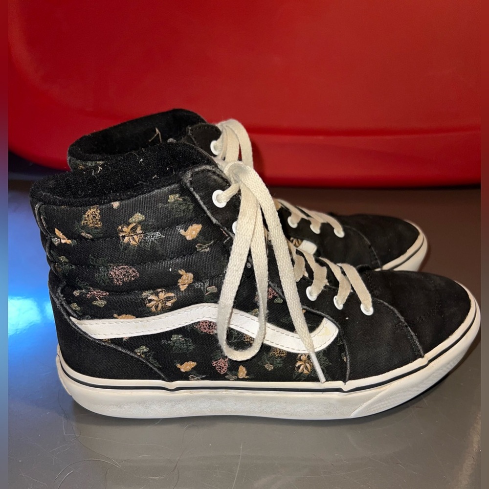 Vans High-Tops Floral And Fruit Size 6